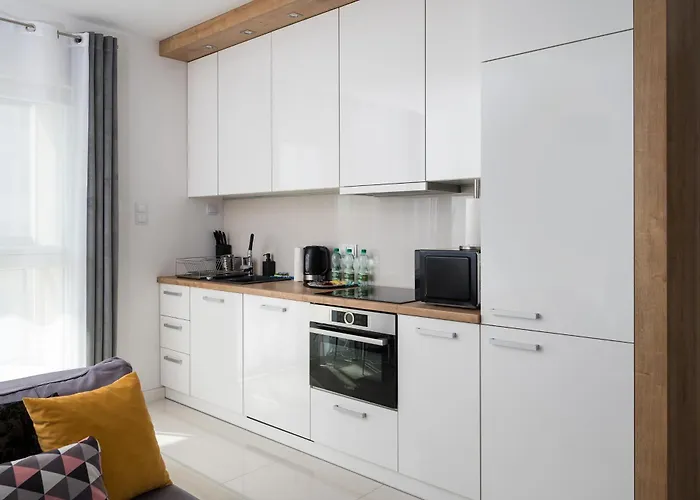 Rondo Wiatraczna Deluxe By Bookinghost Apartament