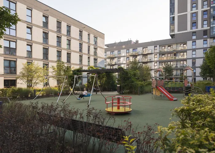 Rondo Wiatraczna Deluxe By Bookinghost Warszawa