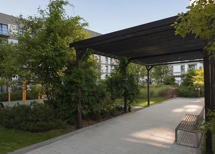 Rondo Wiatraczna Deluxe By Bookinghost Apartament