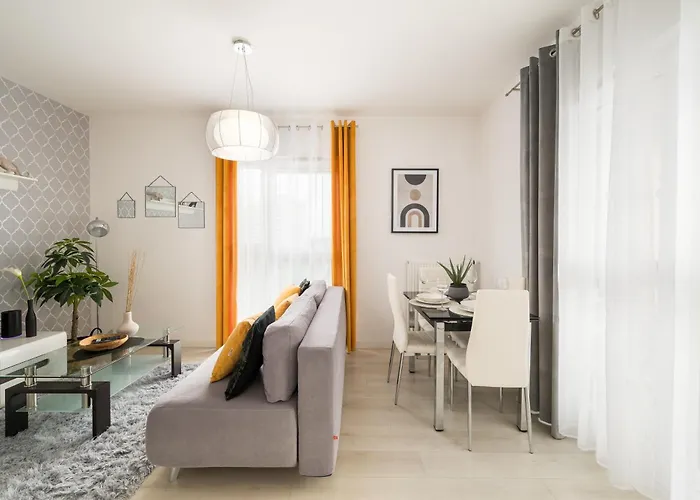 Rondo Wiatraczna Deluxe By Bookinghost Apartament Warszawa