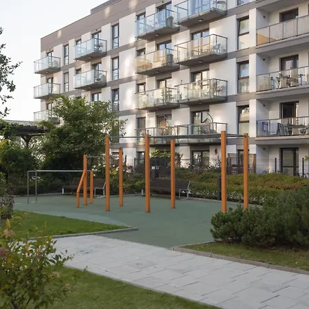 Rondo Wiatraczna Deluxe By Bookinghost